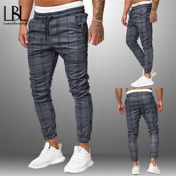 

mens plaid pants joggers long trousers man streetwear vintage drawstring pencil trousers male fashion slim straight harem pants 211112, Black