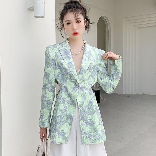 

women's suits & blazers cut-out / design in summer 2021, White;black