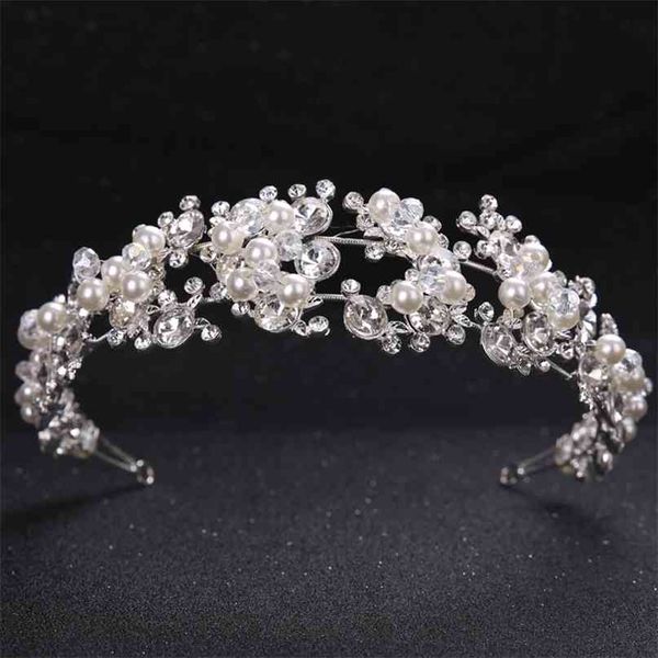 Fasce per la sposa con fiore di perle di cristallo Fasce per capelli da donna color argento Principessa per capelli da sposa Fasce per diademi Accessori Corona 210707