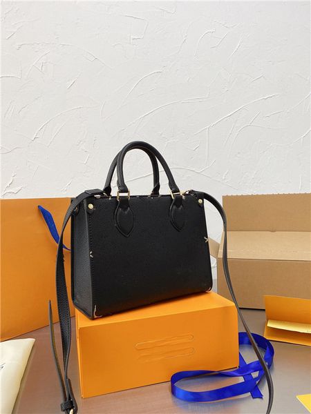 

white printblack single-handle shoulder bag, designer design, large capacity, onthego, mommy chooses fashion that is not easily deformed, wi