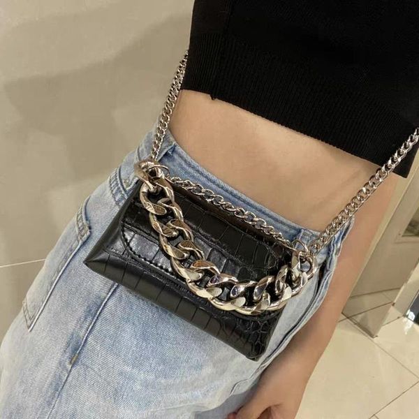 

waist bags 2021 female bag diagonal thick chain detachable and installable lipstick mini belt super fire crocodile pattern