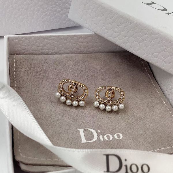 

70% off outlet online family year earrings new letter inlaid diamond pearl earrings, Golden