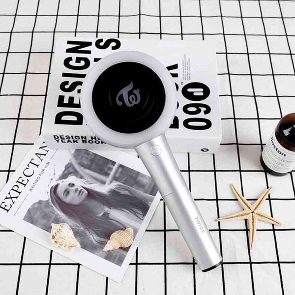 

twice second generation fluorescent wand bang z hand yingyuanbang candy lamp yg122