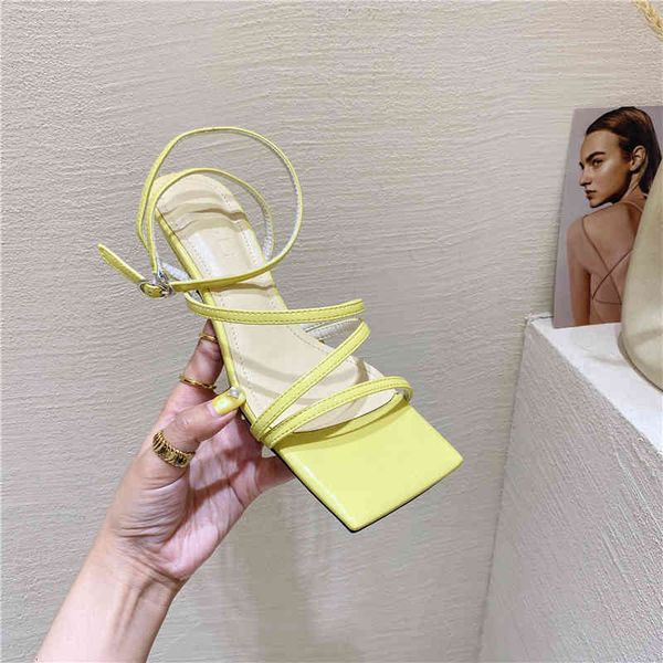 

sandals sandlias gladiador amarelo de salto mdio, Black