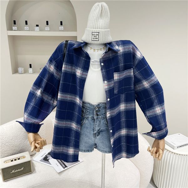 

sweaters springtime female 2021 niche plaid jacket design upper sleeve shirt, White;black
