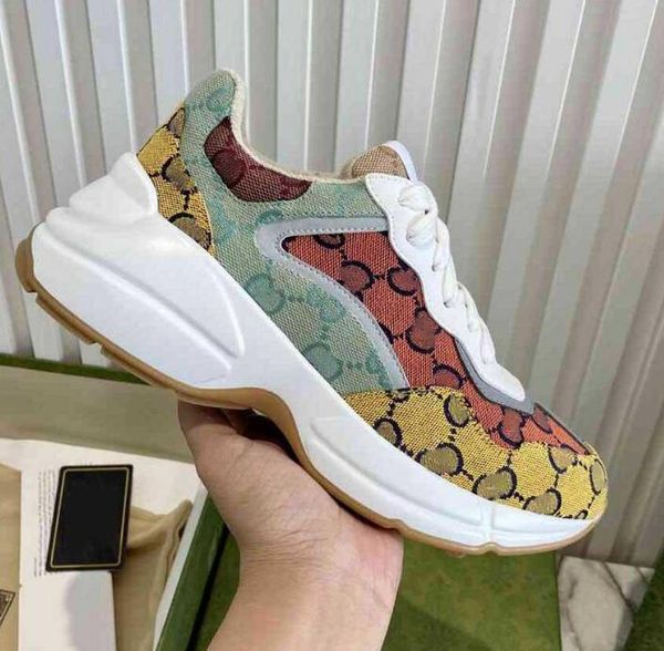 

2021 spring and autumn new classic women's girls running shoes flat beach casual sports fashion rubber mosaic printing with box
