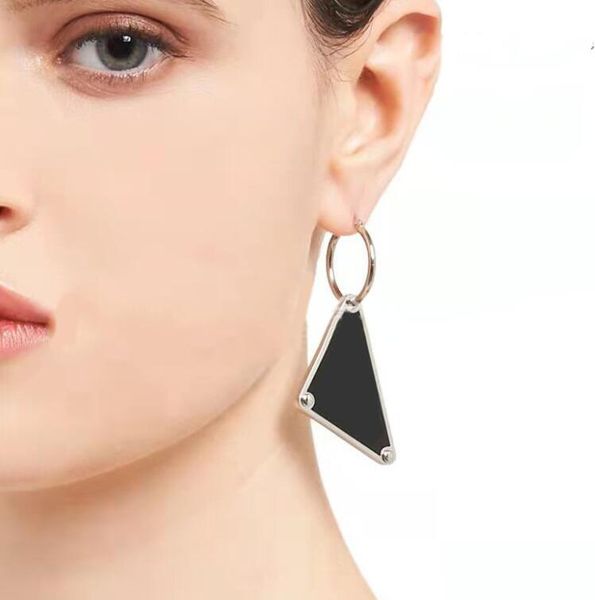 

fashion extravagant jewelry luxury women design dangle earrings with letters elegant woman stud earring chandelier classic style high qualit, Silver