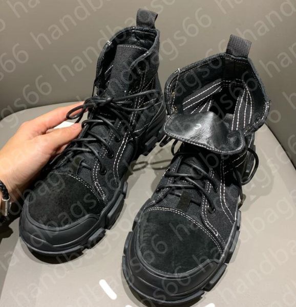 

2021 martinboots casual shoes with leather inner pair of trousers, Black