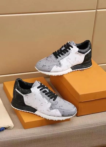 

2021 fashion leather plus run away sneaker for men with runner outdoors chaussures pour hommes, Black;red