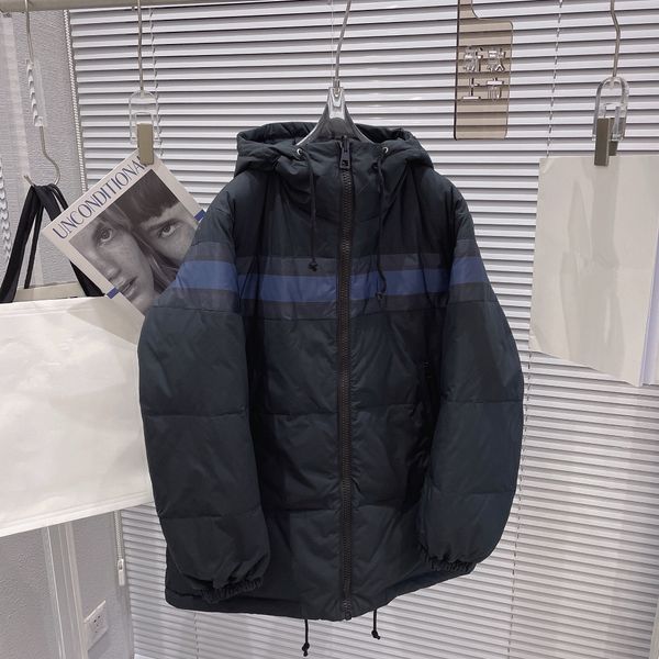 

2021 toney new arrivals double-sided wearable logo stone patch pockets men's jackets high street clothes hooded jacket jacket, Black