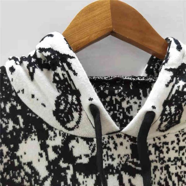 

design clothing autumn winter new embroidered hooded shorts two piece set, Black