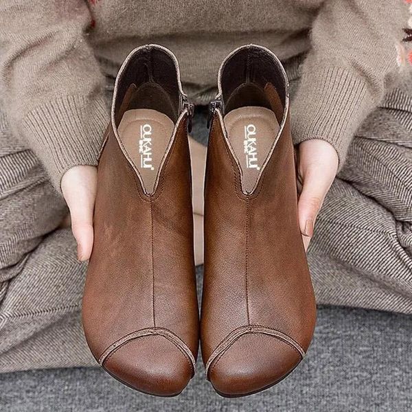 

autumn and winter middle-aged elderly mothers flat-bottomed boots large size soft-soled comfortable leather, Black