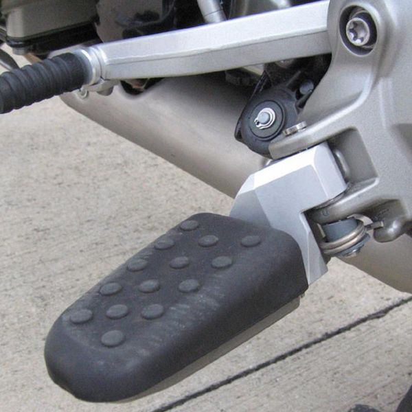 

pedals driver foot peg lowering kits shift lever linkage rod extender. for k1600gt k1600gtl & bagger all years 2011 thru 2021.