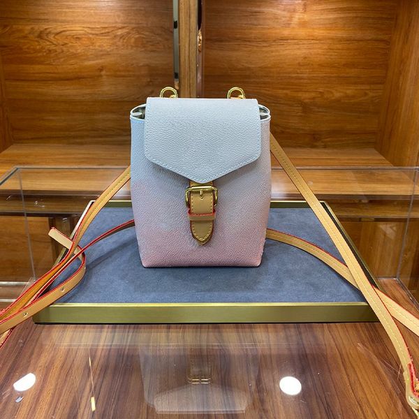 5 цветов последних дизайнеров Backpack Bag Summer Gradient Pink Luxurys Brand Shouler School Bags Fashion Lady Style Wholesale