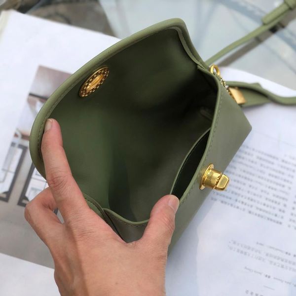 

waist bags small bag women's cattleg leather square single shoulder