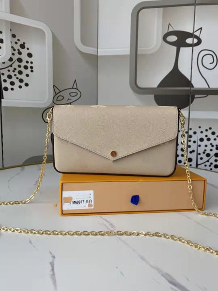 

bag brand new design women printed wallet, single shoulder chain, portable slant bag, detachable multi-function -m69977, Red;black
