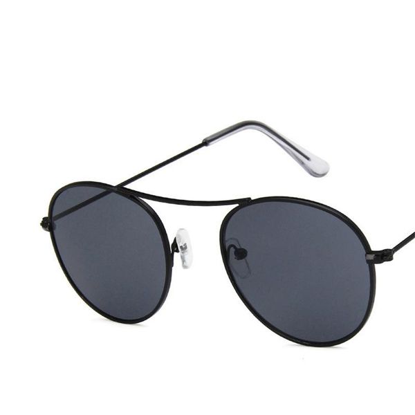 

outdoor eyewear stylish designer vintage round sunglasses shades for women men 2021 fashion accessories