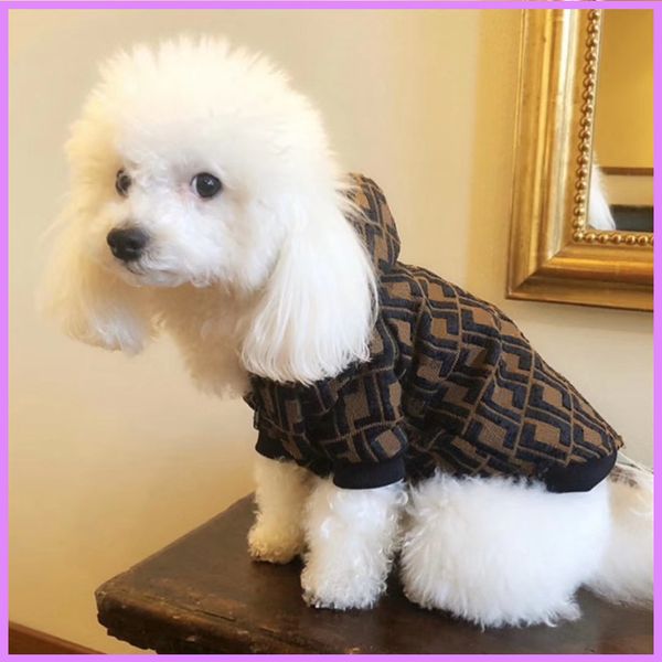 Moda Cani Cuccioli Abbigliamento Animali domestici Appello Designer Cappotto per cani Abbigliamento classico F Lettera Giacca per cani Cagnolino Soprabito Abiti Outwear Inverno
