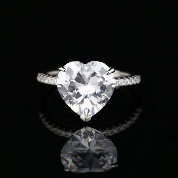 

2021 fashion personality and elegance s925 sterling silver heart-shaped zircon ring exquisite gift for women, Slivery;golden