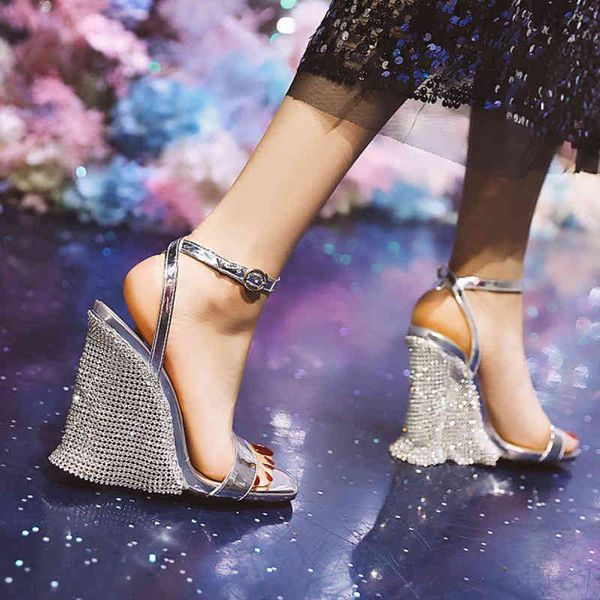 

dress shoes verÃ£o novo strass cunha sandÃ¡lias femininas couro genuÃ­no moda fivela de metal sapatos salto alto preto branco prata tamanho n5v, Black