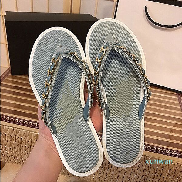 

2020 summer new fashion wild paragraphs flip female fairy wind flat beach shoes, Black