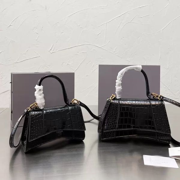 

cowhide hourglass bag leather crocodile leather handbag purse messenger bags ladies solid color curved clutch purses