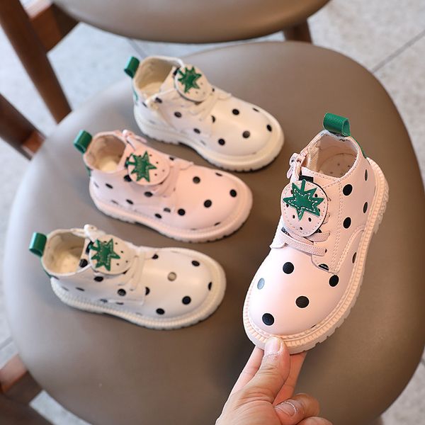

70% off factory online 2021 autumn new children's shoes girls cartoon martin boots low tube leather fashion strawberry round head singl, Black