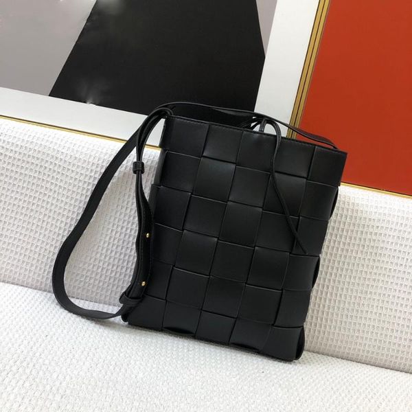 

waist bags 2021 high-end ladies bag woven handbag single shoulder messenger female