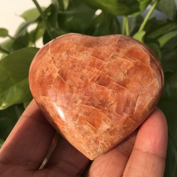 

natural peach stone moonstone heart quartz crystal heart healing reiki decorative gift