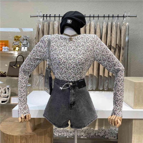 

polos niche design round collar sleeves thin upper body short, White