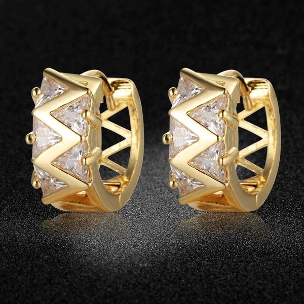 

clip-on & screw back beautiful shining triangle cubic zirconia cz pave clip on earring for women fashion copper jewellery wholesale factory, Silver