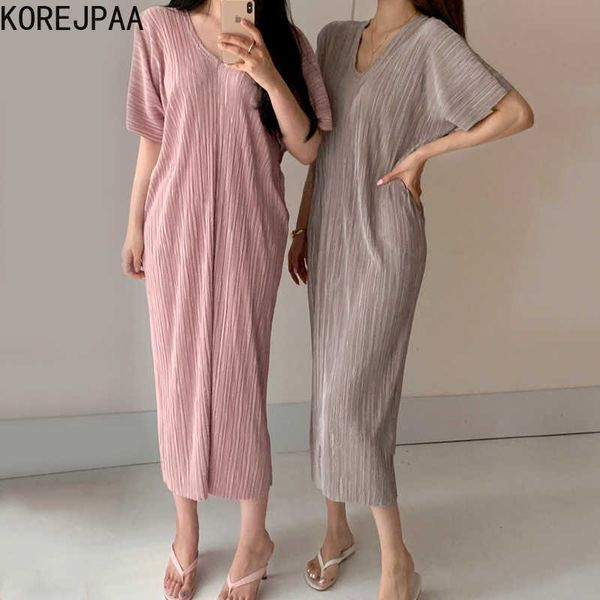 Korejpaa Frauen Kleid Sommer Koreanische Chic Damen Nische Temperament V-ausschnitt Pit Streifen Glanz Design Lose Kurzarm Vestidos 210526