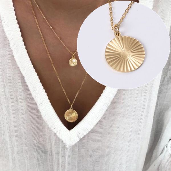 Nova moda 18k banhado a ouro de aço de titânio Sunshine Disc Colar Pingente para mulheres