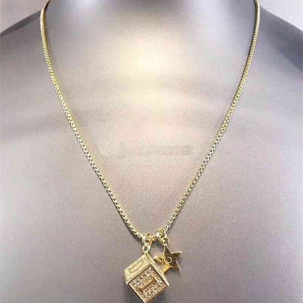 

70% off outlet online 2021 classic letter diamond dice square necklace earrings star net red feeling bracelet versatile, Black