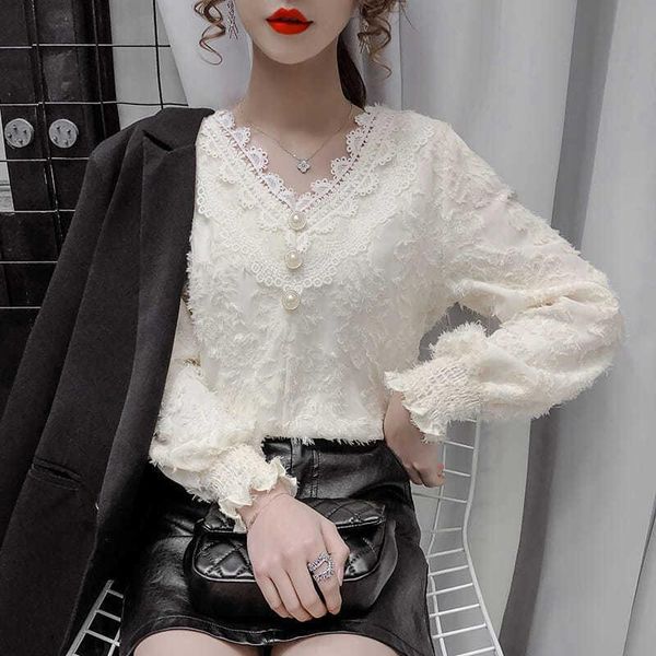 

women's blouses & shirts lace bottoming shirt 2021 spring and autumn fashion temperament long-sleeved with western style, White