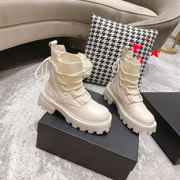 

designer boots classic leather thick-soled desert martinboot winter ladies high heels chirstmas halloween easter day shoelace box womens des, Black