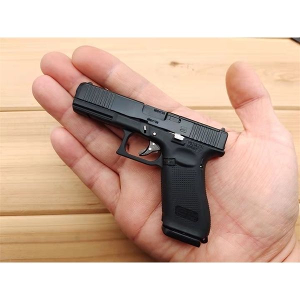 

25651: 3 the fifth generation g17 glock toy model cannot be launched