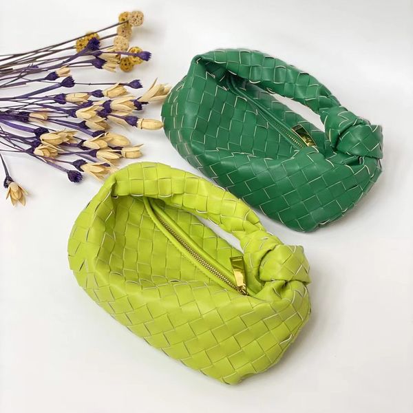 

2021 bag women's 2021 fashion korean bag knitting hand-held ox horn fashionable underarm luxuryss designerss yw