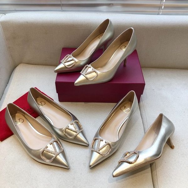 

2021 red bottom Dress shoes fashion high heels for women party wedding triple black nude yellow pink glitter spikes Pointed Toes Pumps, 01