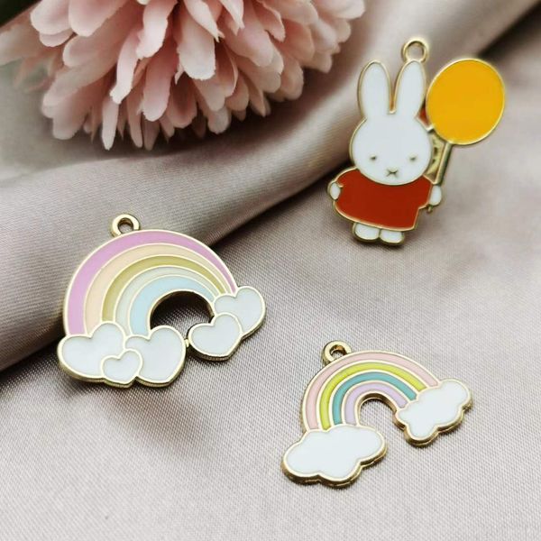 20 adet Charms Güzel Yağmur Tavşan Balon Gökkuşağı Sevimli Kolye Yapma DIY El Yapımı Bulma Anahtarlık Kolye Yağ Damlama Takı Için