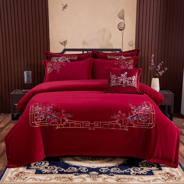 

new high-end new chinese style embroidery tassel icelandic milk velvet four piece set