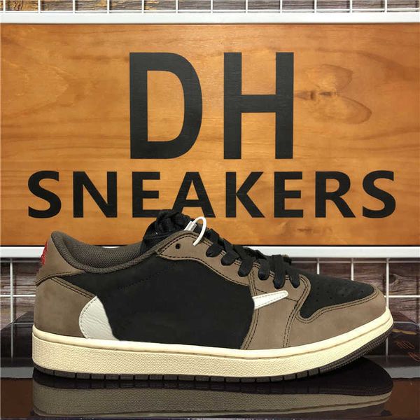 

nc travis scotts jumpman 1 1s mens low basketball shoes chicago obsidian royal toe shattered paris sneakers with boxc77e