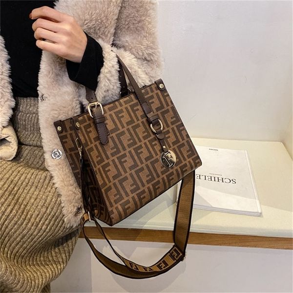 

sale 90% off women's bag new fashion messenger broadband single shoulder female student ins version versatile high-capacity hand