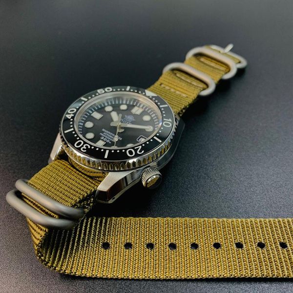 

wristwatches addies mechancial automatic watch japan nh35a sapphire crystal steel dive 300m 316l all in one case c3 luminous, Slivery;brown