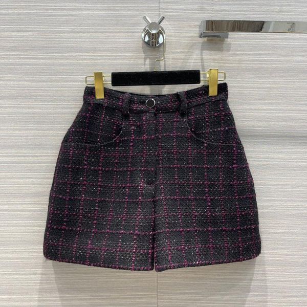 

women's shorts fashion contrast plaid for women 3d cut slim straight high waist lady winter 2021, White;black