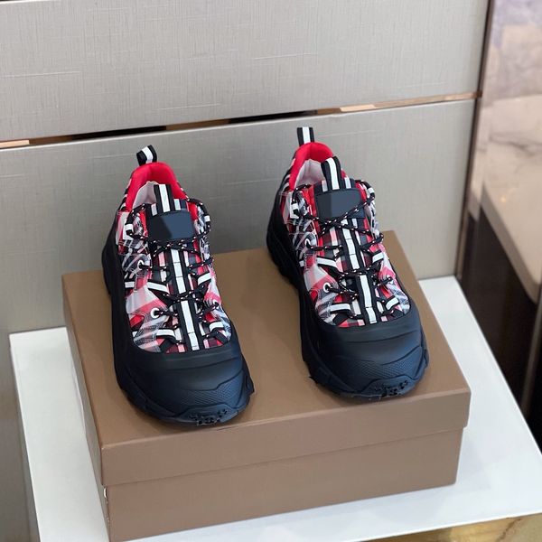 

fashion retro men's shoes designer plaid cotton brand lace up casual luxury comfortable sneakers size 38-45, Red;white