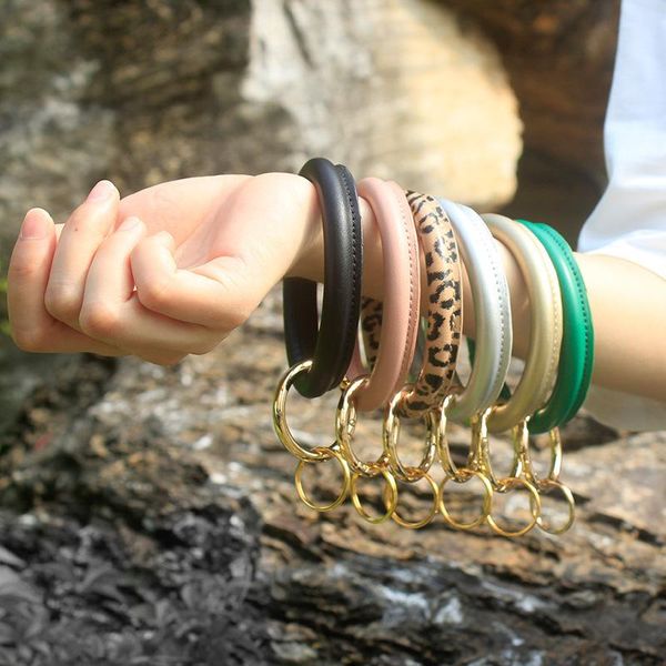 

2pcs/lot silicone bracelet buckle for valentine's day engagement pu key ring wedding favors and gifts both men women party favor