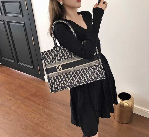 

2021old flower star same tote large capacity embroidered canvas shopping bag