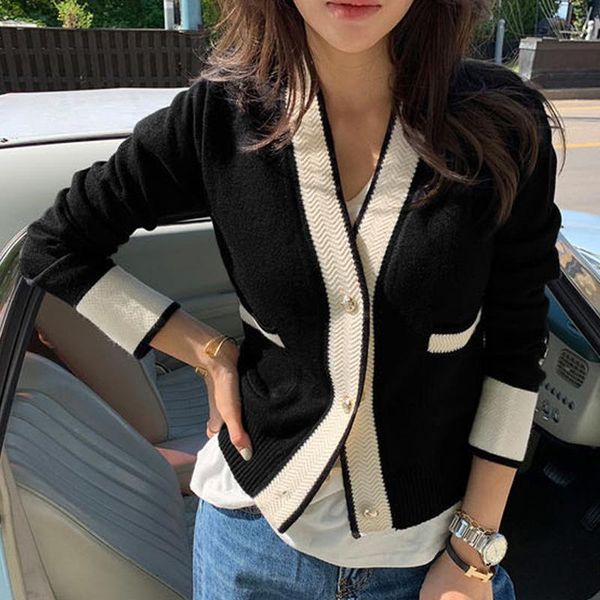 

women's knits & tees ladies korean fashion office slim long sleeve cardigans 2021 fall winter women vintage v-neck knitted sweaters, White