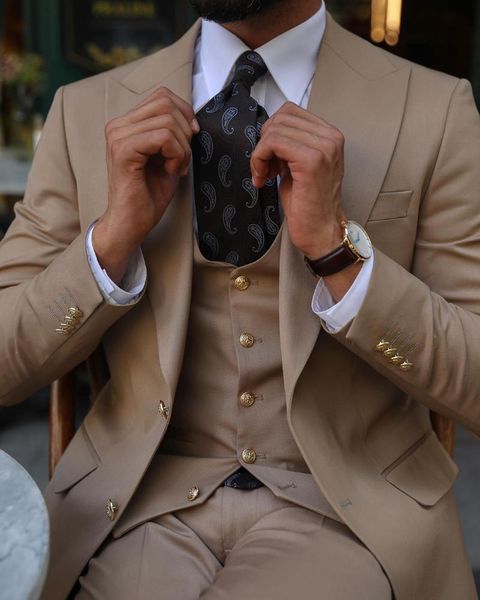 

men's suits & blazers est design business man champagne shawl lapel groom evening tuxedo 3 pieces tailor-made wedding for, White;black